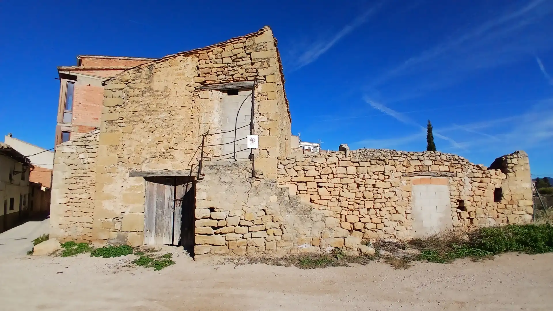 Exterior view of Country homes for sale in Cretas, Teruel