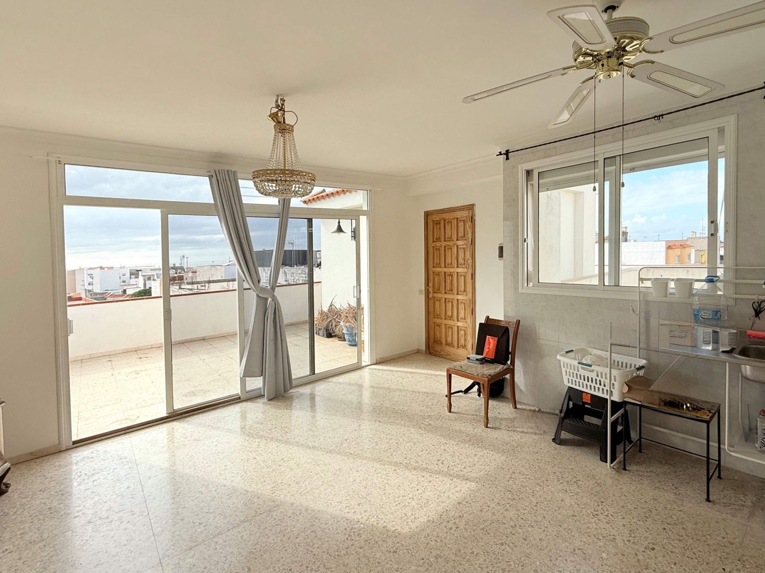 Living room of Attic for sale in Santa Lucía de Tirajana  with Terrace and Storage room