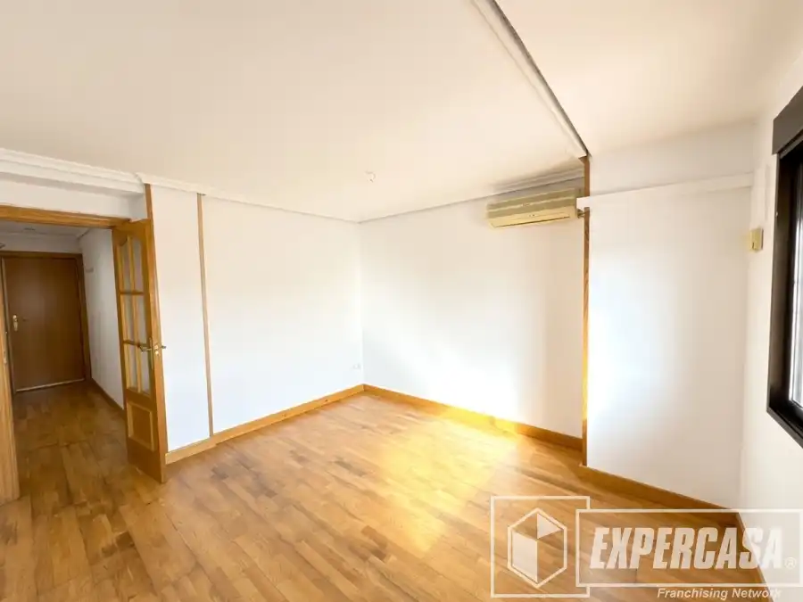 Pis de lloguer amb opció a compra en Valencia amb Aire condicionat i Terrassa
