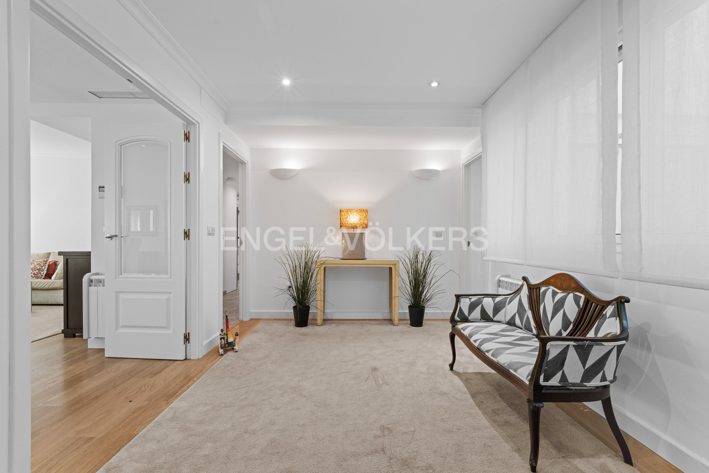 Living room of Apartment for sale in  Sevilla Capital  with Heating and Balcony