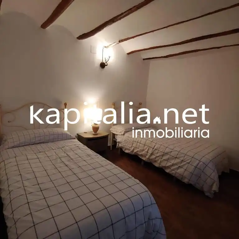 Houses for rent in Navarrés  with Heating and Furnished