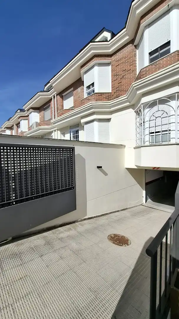 Reihenhaus mit Pool zum Verkauf in Calle de Grecia, imagen 11