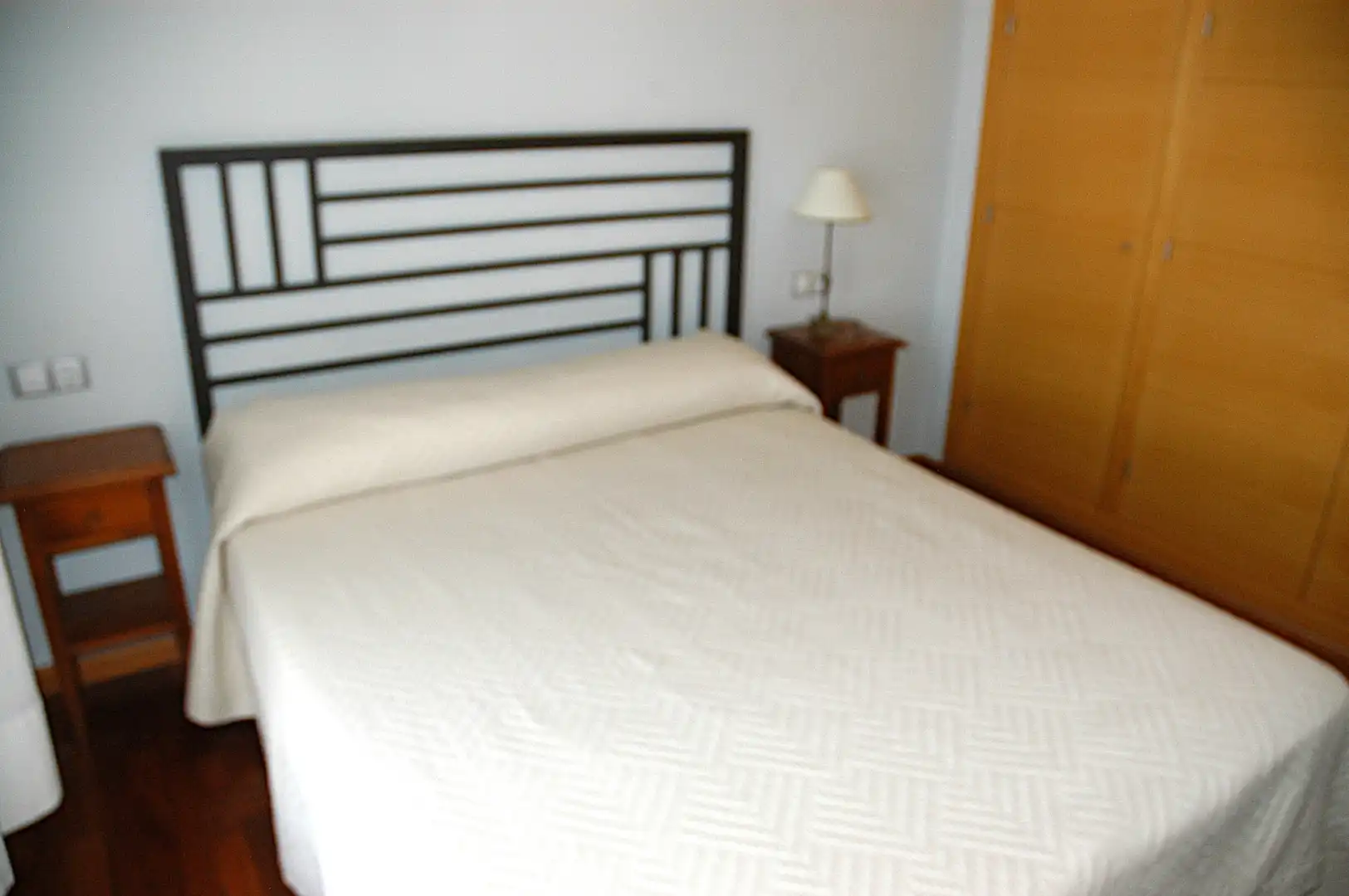 Habitación de Piso de alquiler en Murcia con Aire acondicionado, Calefacción y Parquet