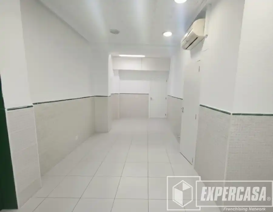 Local de alquiler en Burjassot con Aire acondicionado