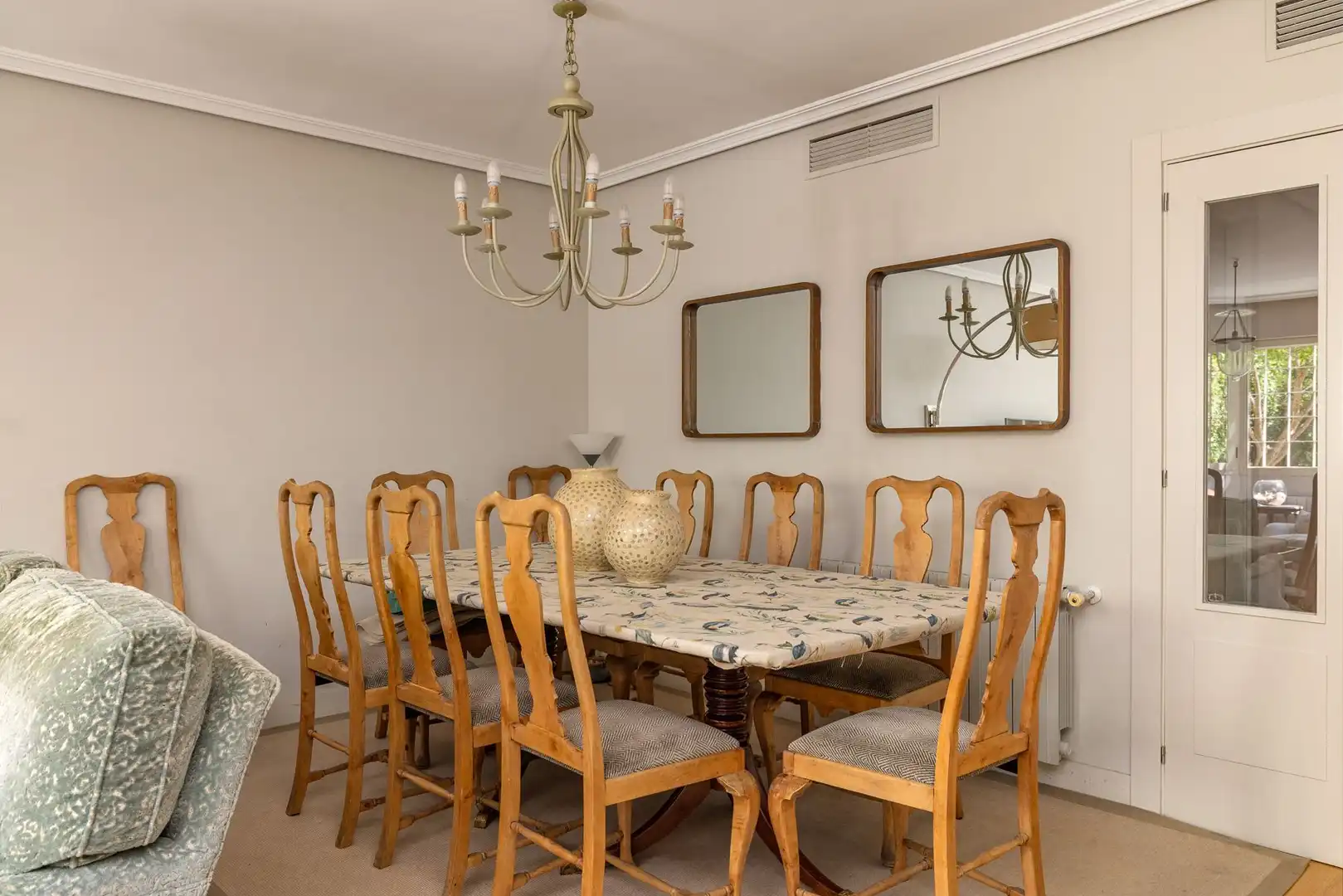 Menjador de Apartament en venda en Madrid amb Aire condicionat, Calefacció i Terrassa