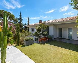 Garden of House or chalet for sale in Cabrils  with Air Conditioner, Heating and Private garden