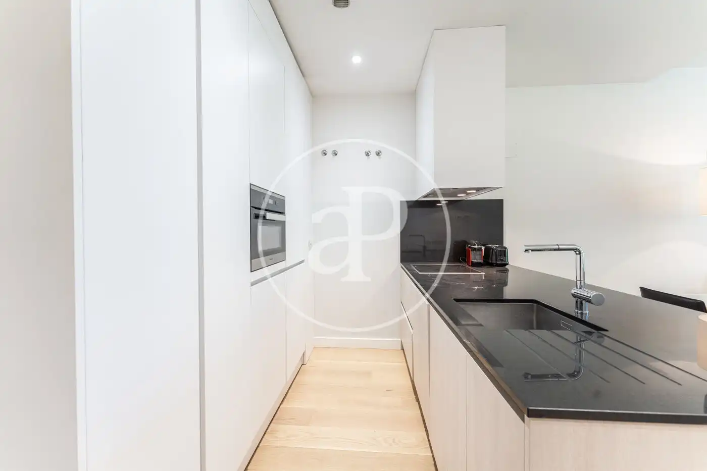 Flat for rent in Calle de Génova, Almagro