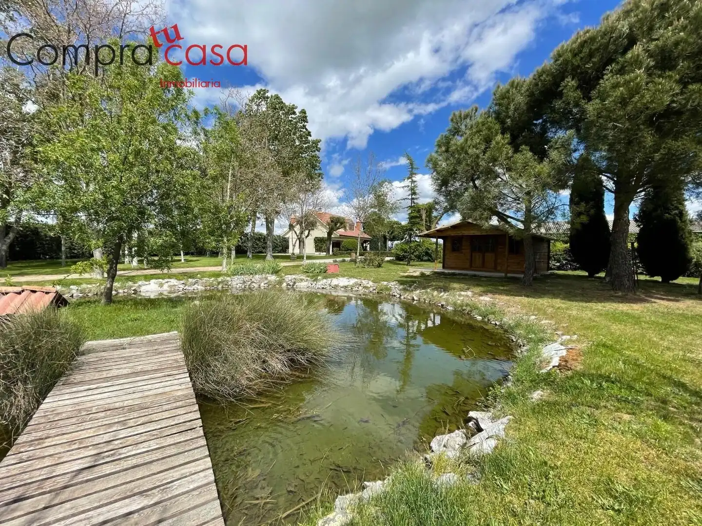 Vista exterior de Casa o chalet en venta en Valverde del Majano con Calefacción, Jardín privado y Terraza