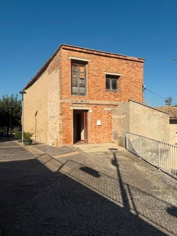 Casa-chalet en Venta en Les Avellanes i Santa Linya