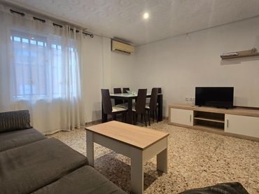 Piso con ascensor en venta en Calle Calle Juan Díez Martínez