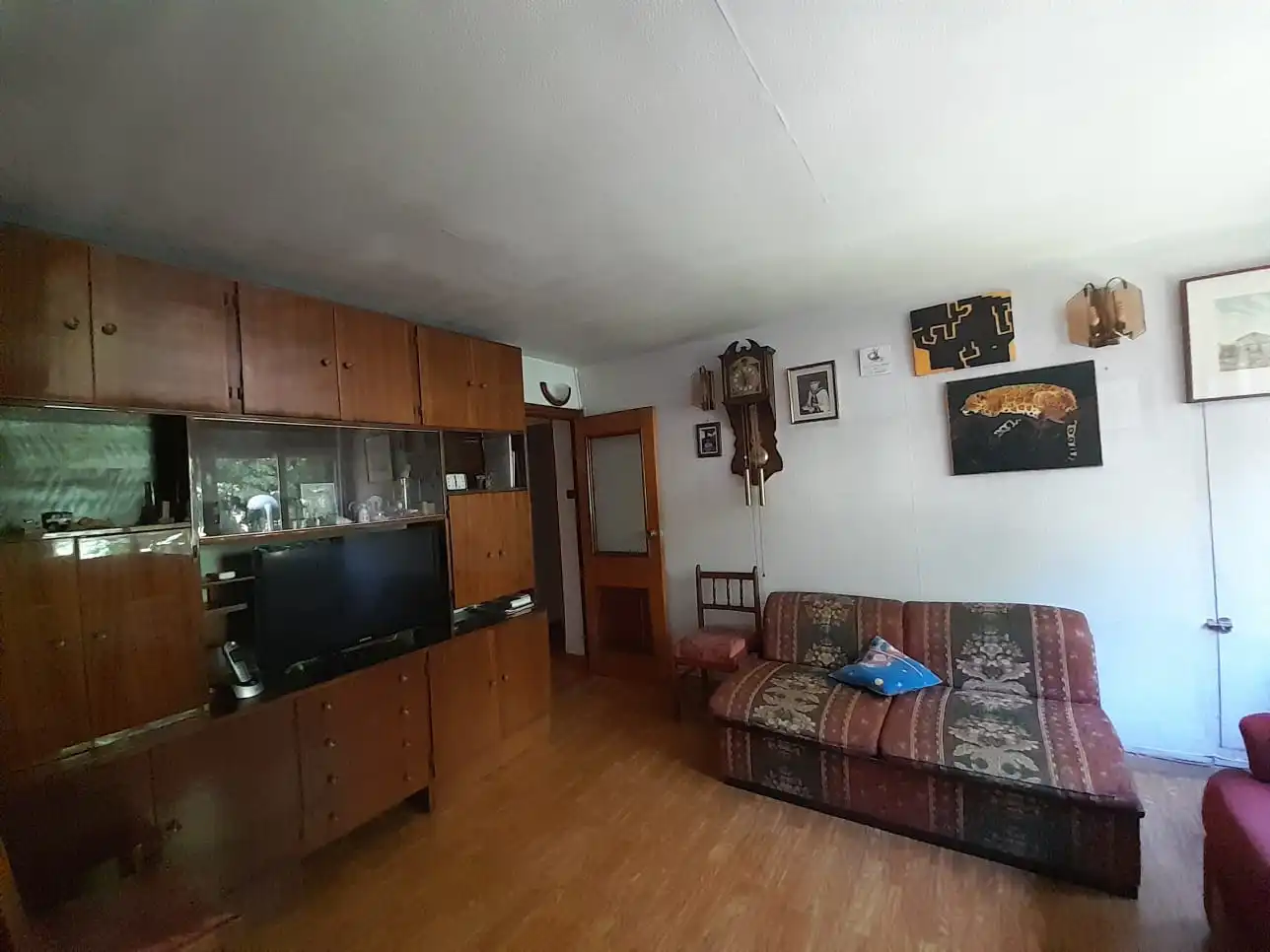 Living room of Flat for sale in Madrid  with Air Conditioner, Heating and Storage room