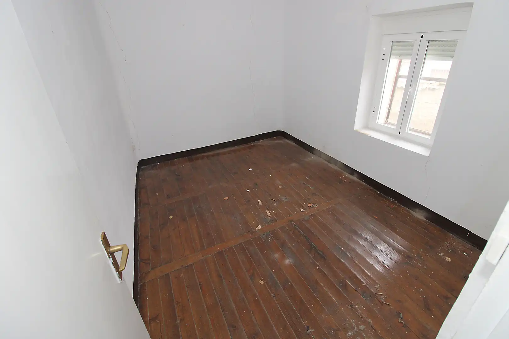 Dormitori de Casa adosada en venda en Talamanca de Jarama amb Jardí privat, Parquet i Traster
