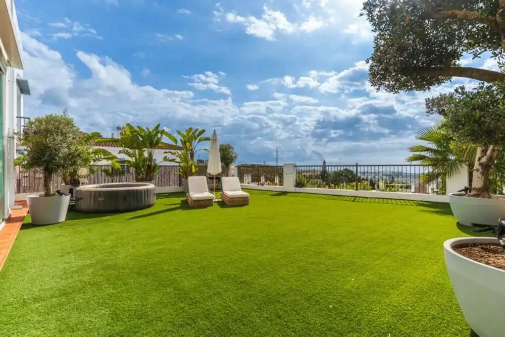 Terrassa de Planta baixa en venda en Benahavís amb Aire condicionat, Terrassa i Piscina