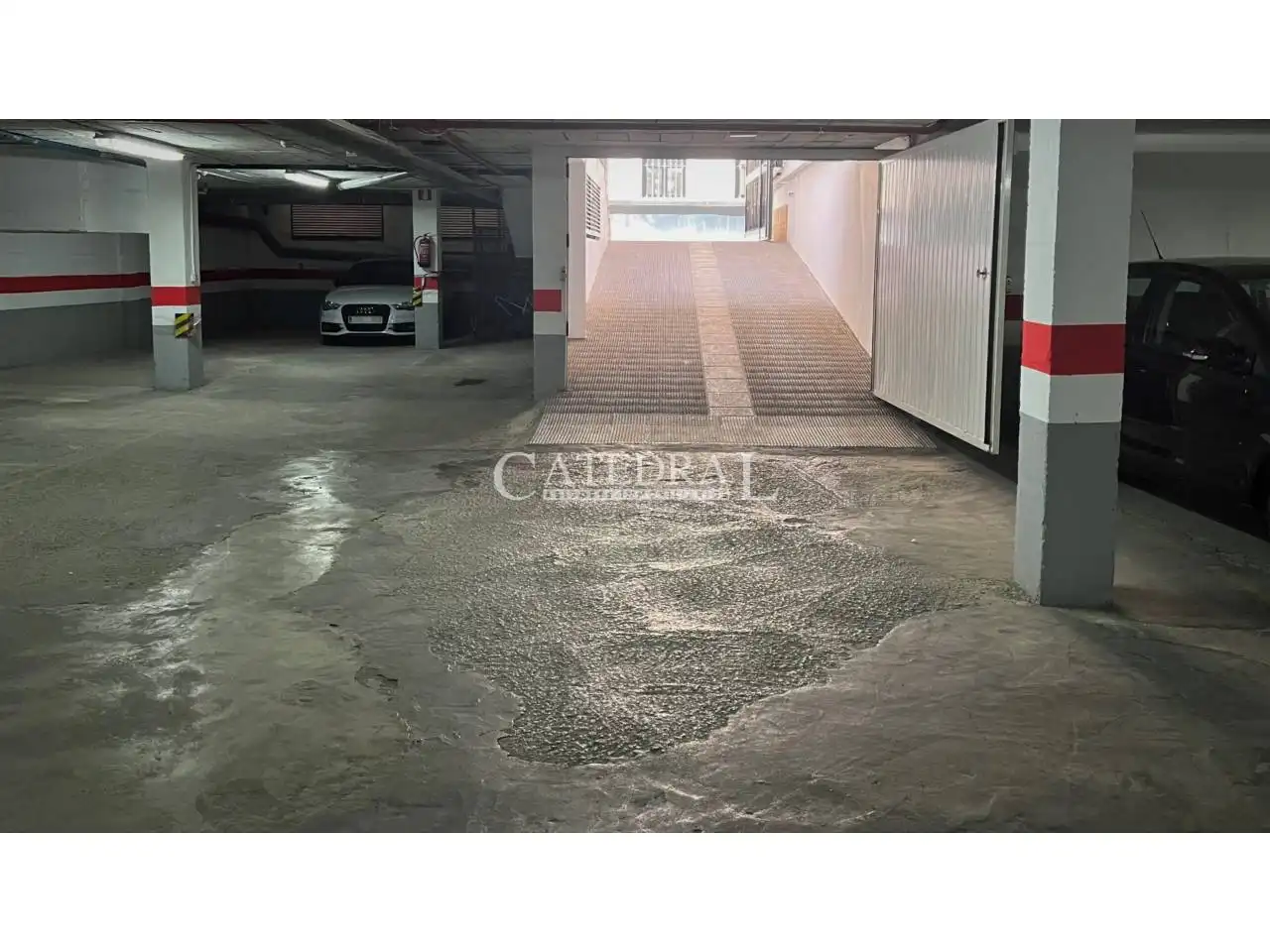 Parking of Garage for rent in Sevilla