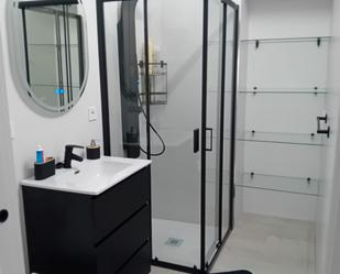Bathroom of Apartment to rent in Alcalá de los Gazules  with Air Conditioner, Furnished and Oven