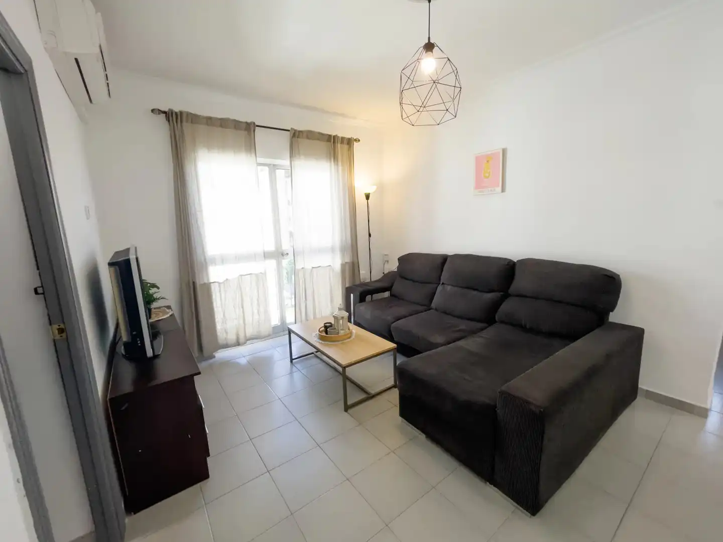 Living room of Flat for share in San Pablo - Santa Justa