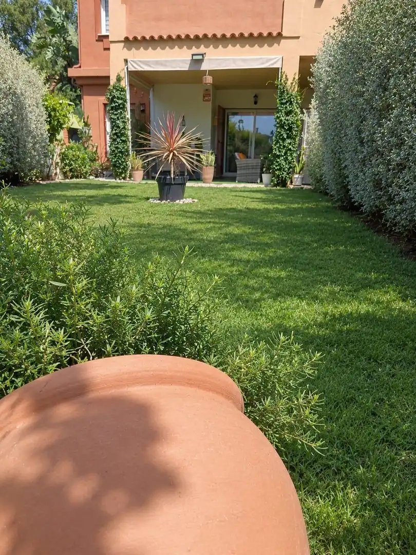 Apartamento con piscina en venta en Elviria - Cabopino