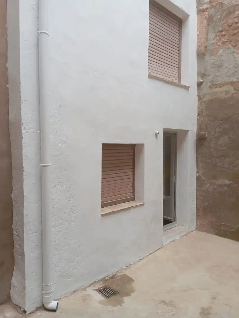 Vista exterior de Casa adosada en venta en Tudelilla con Terraza, Trastero y Amueblado
