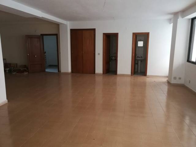 Local comercial en Alquiler en Ronda de Puerta Nueva, 6 en Barrios Bajos - La Horta