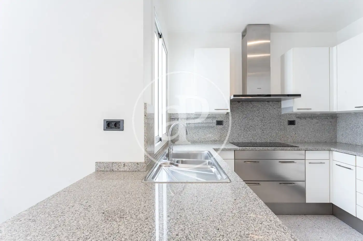 Kitchen of Flat for rent in Barcelona  with Air Conditioner, Heating and Terrace