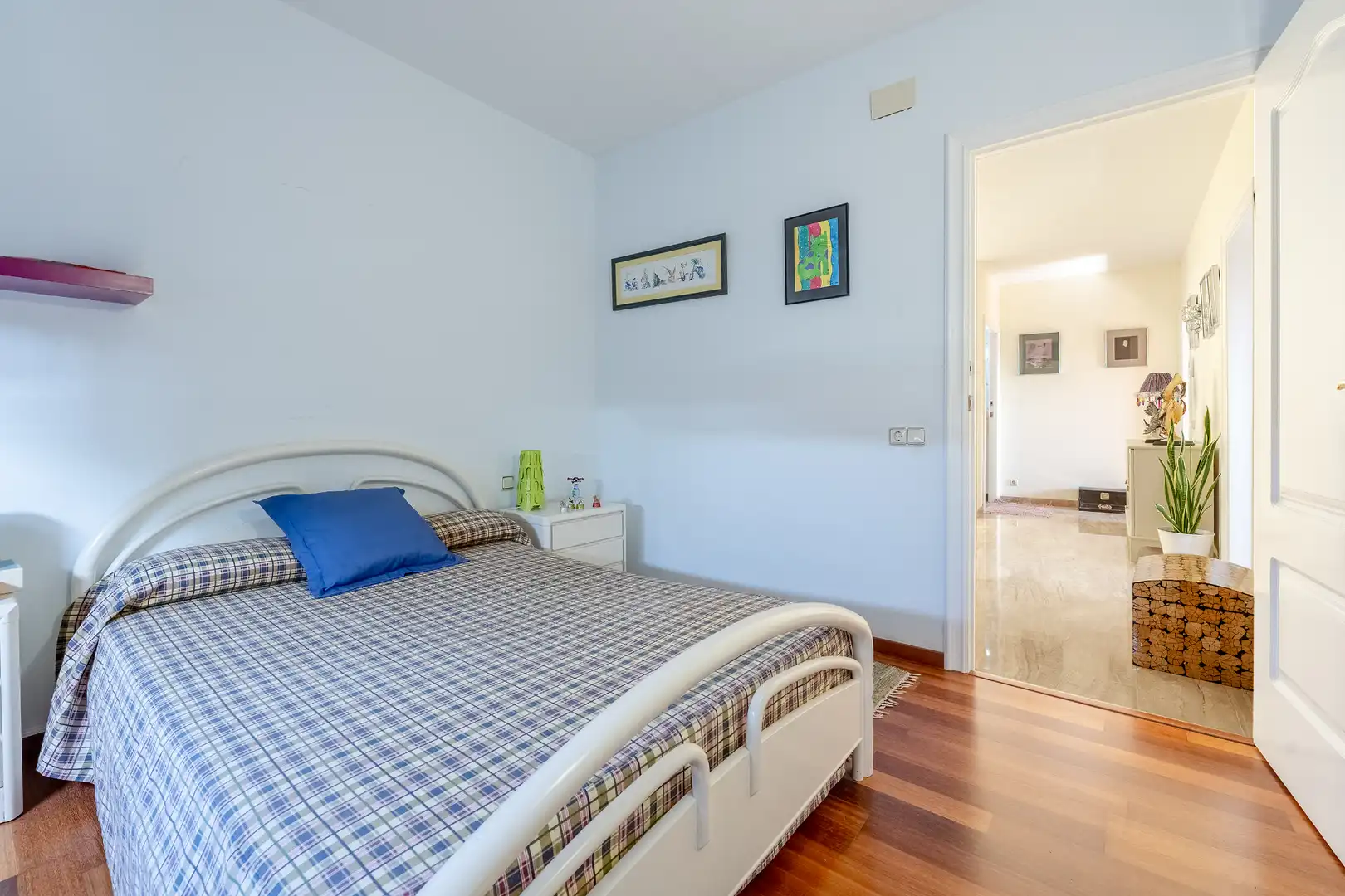 Habitación de Casa o chalet en venta en Badalona con Aire acondicionado, Calefacción y Jardín privado