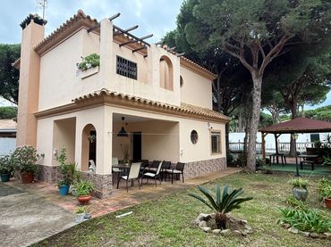 Xalet amb piscina en venda a La Barrosa