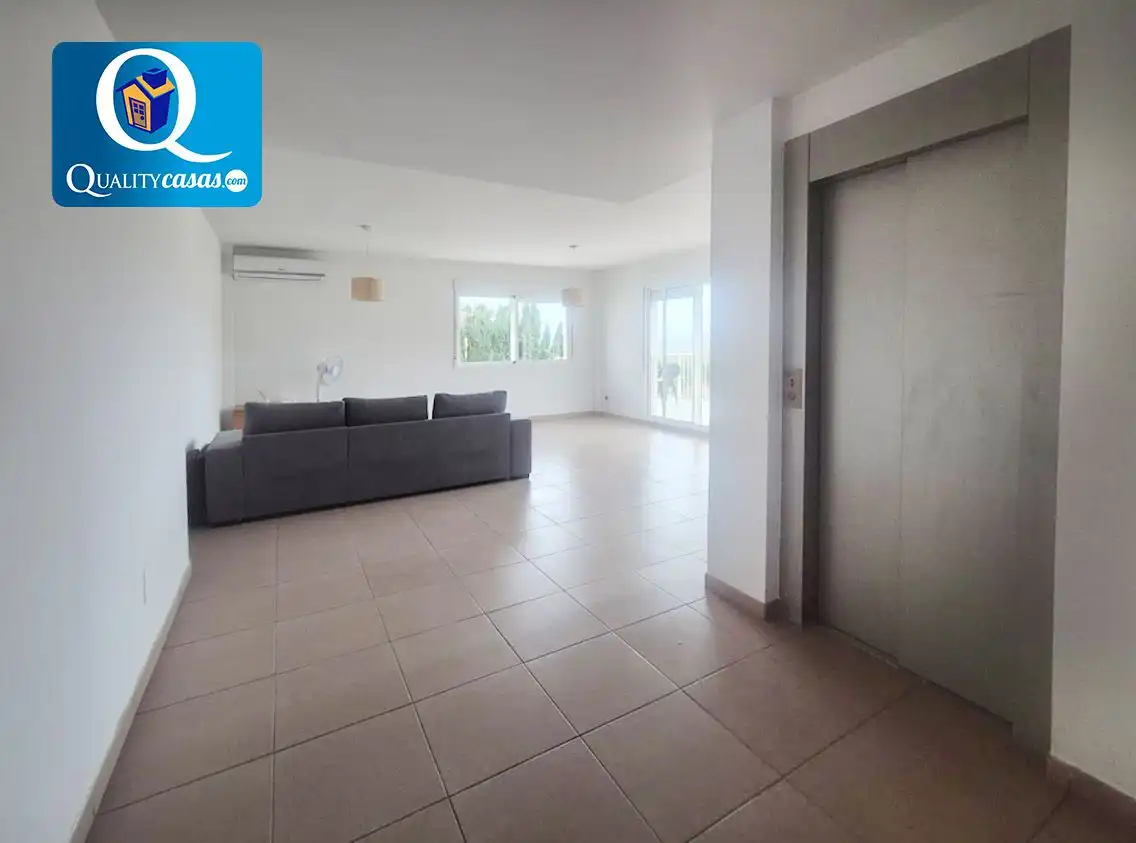 Sala de estar de Casa o chalet en venta en Busot con Aire acondicionado, Calefacción y Terraza