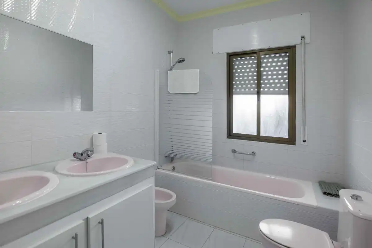 Chalet con terraza en venta en Urbanizacion Playa de Guadalobon 7, imagen 17