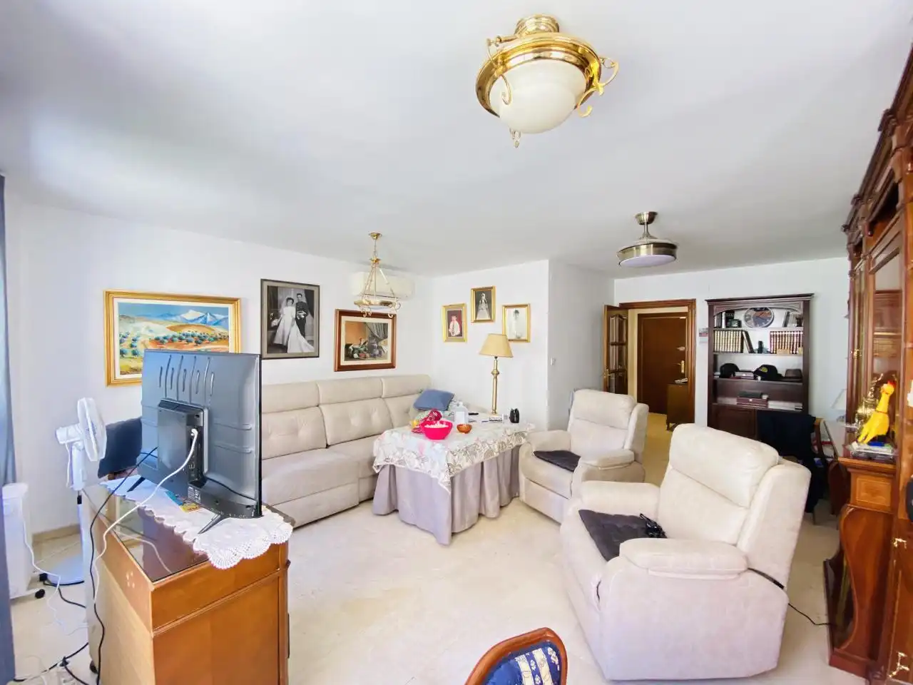 Living room of Flat for rent in Granada  with Air Conditioner
