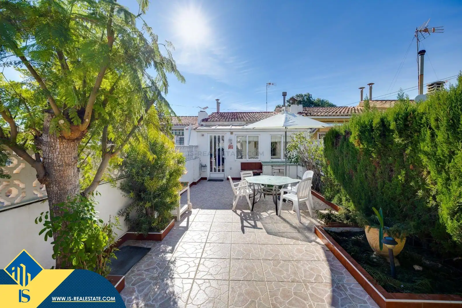 Casa amb piscina en venda a Nueva Torrevieja - Aguas Nuevas