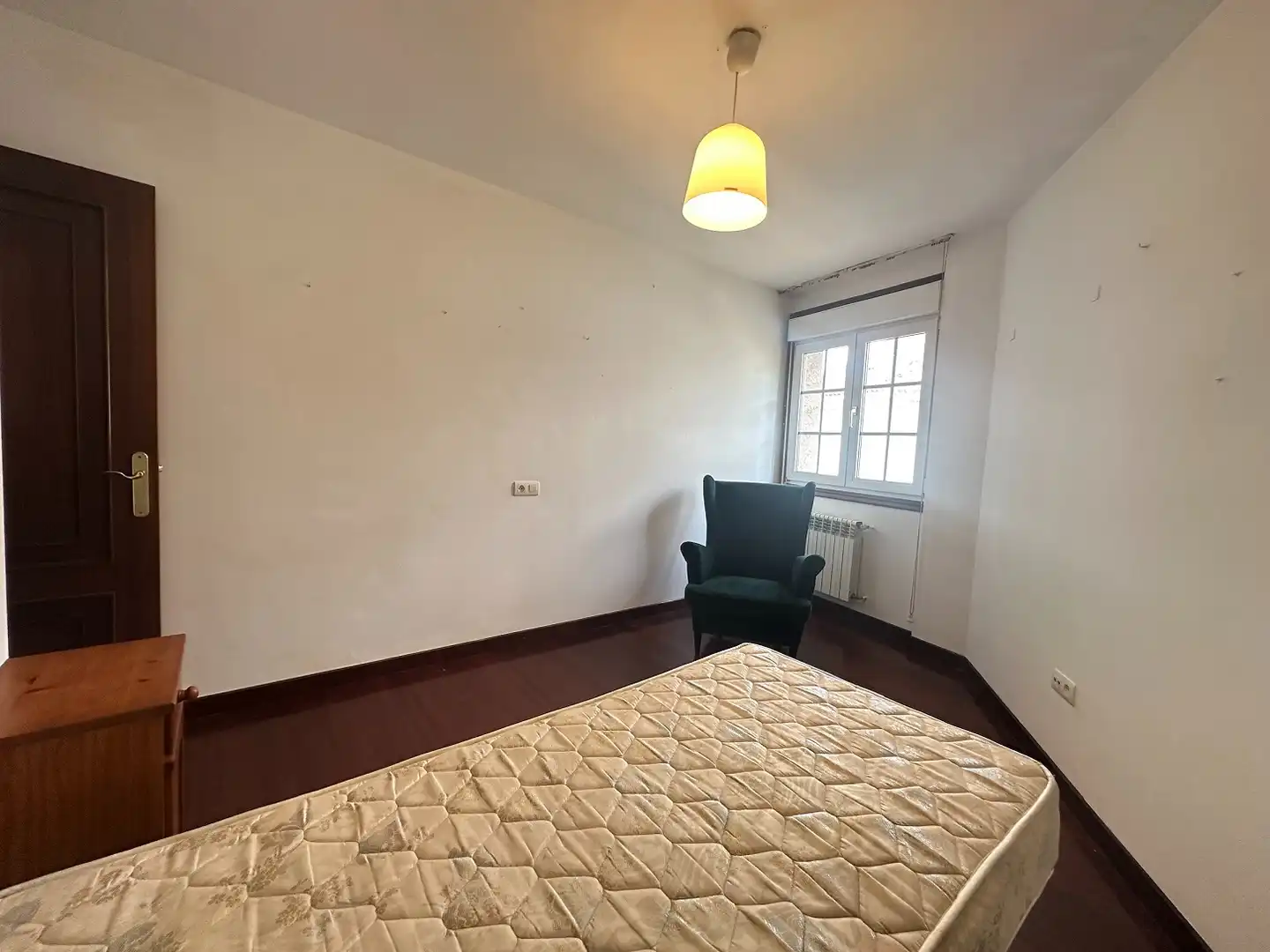 Habitación de Piso de alquiler en Santiago de Compostela  con Calefacción, Amueblado y Lavadora