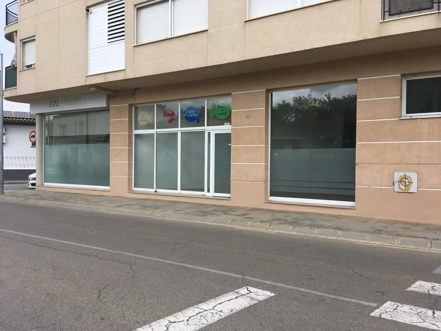 Business premises for sale in Carrer de la Torre de Taialà 40, imagen 4