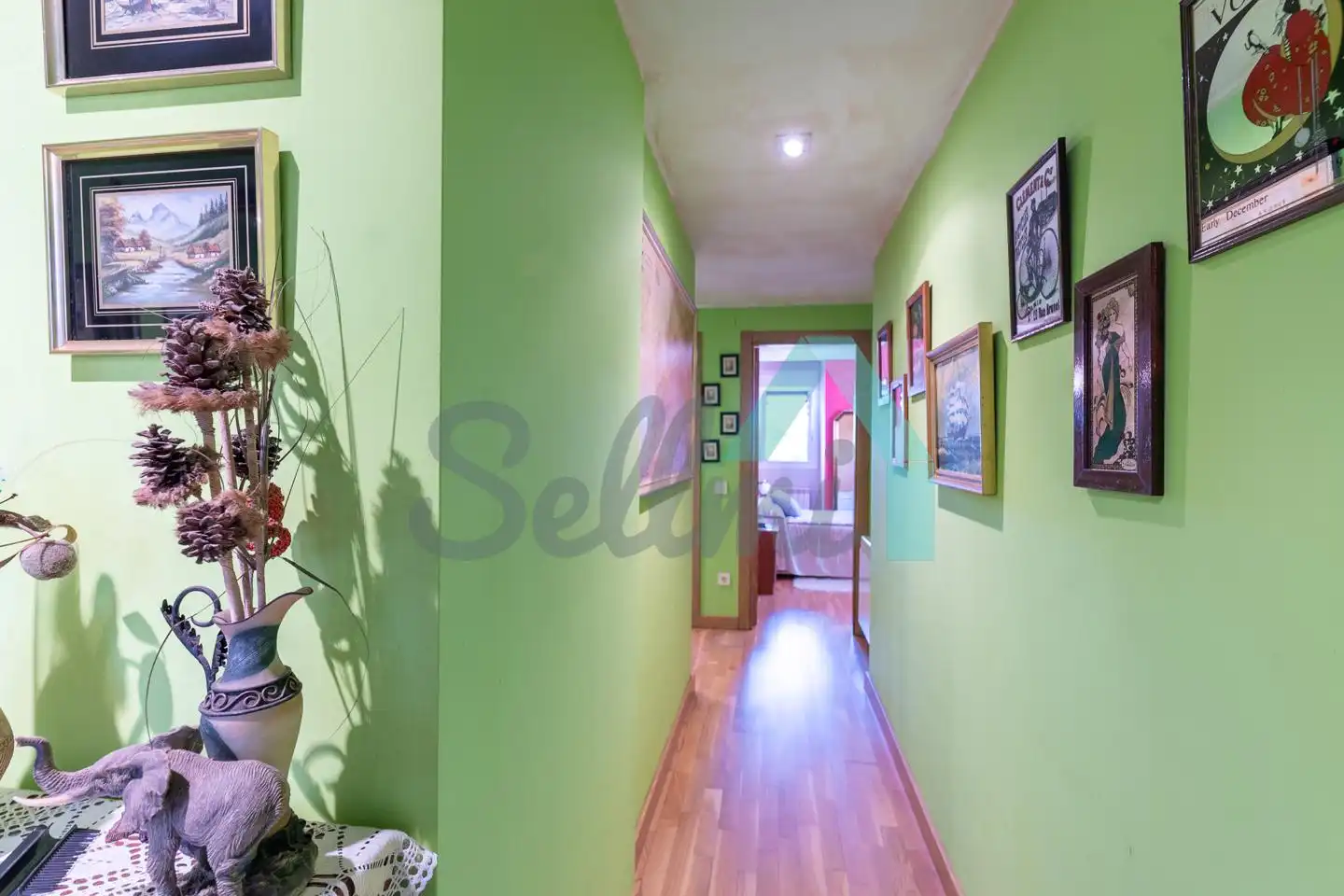 Piso en venta en Avilés con Calefacción, Parquet y Trastero