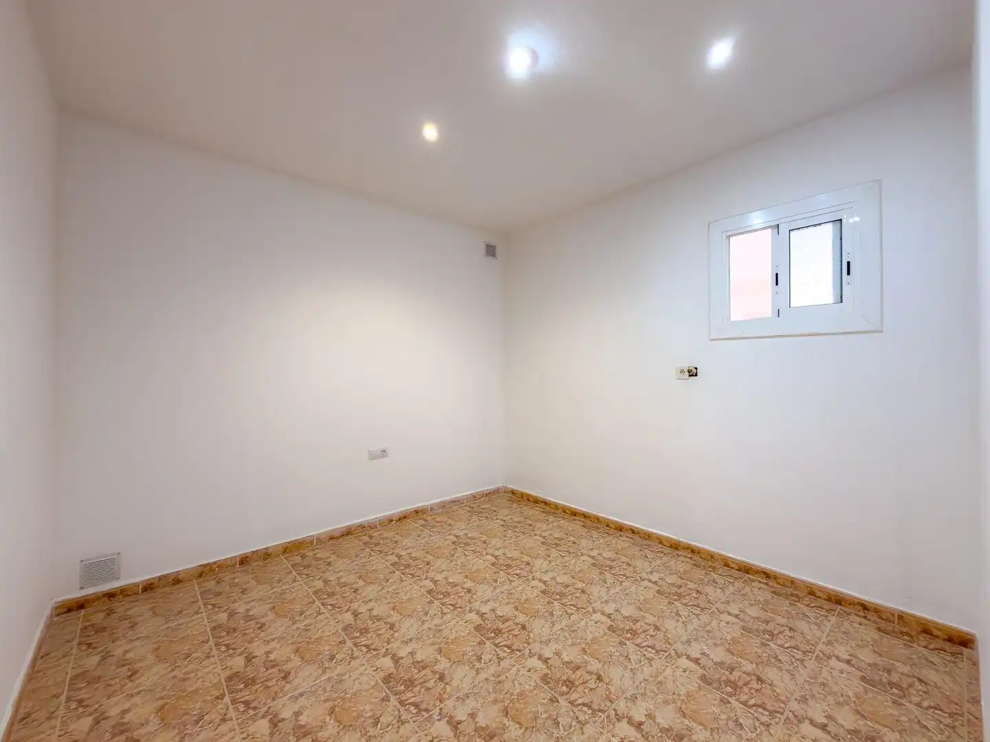 Bajo en venta en Calle del Concili Egarenc, imagen 22