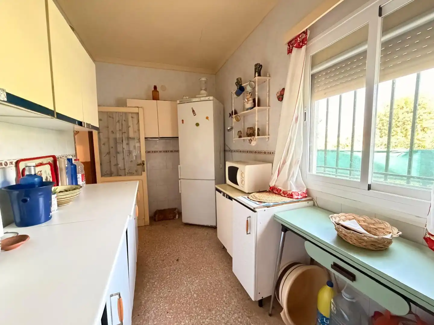 Cocina de Casa o chalet en venta en Valverde de Mérida con Jardín privado, Terraza y Trastero