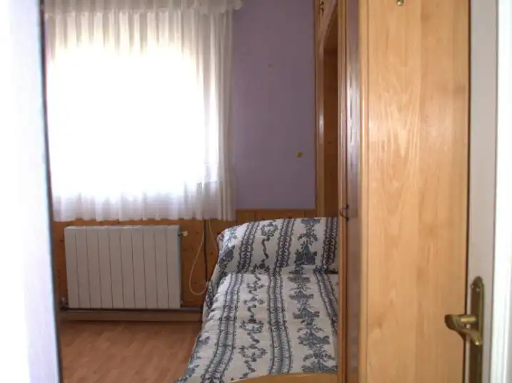 Schlafzimmer von Wohnung zum Verkauf in  Madrid Capital mit Klimaanlage