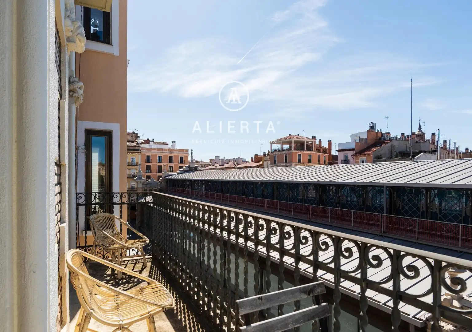 Balcony of Flat for sale in Zaragoza  with Air Conditioner, Heating and Terrace