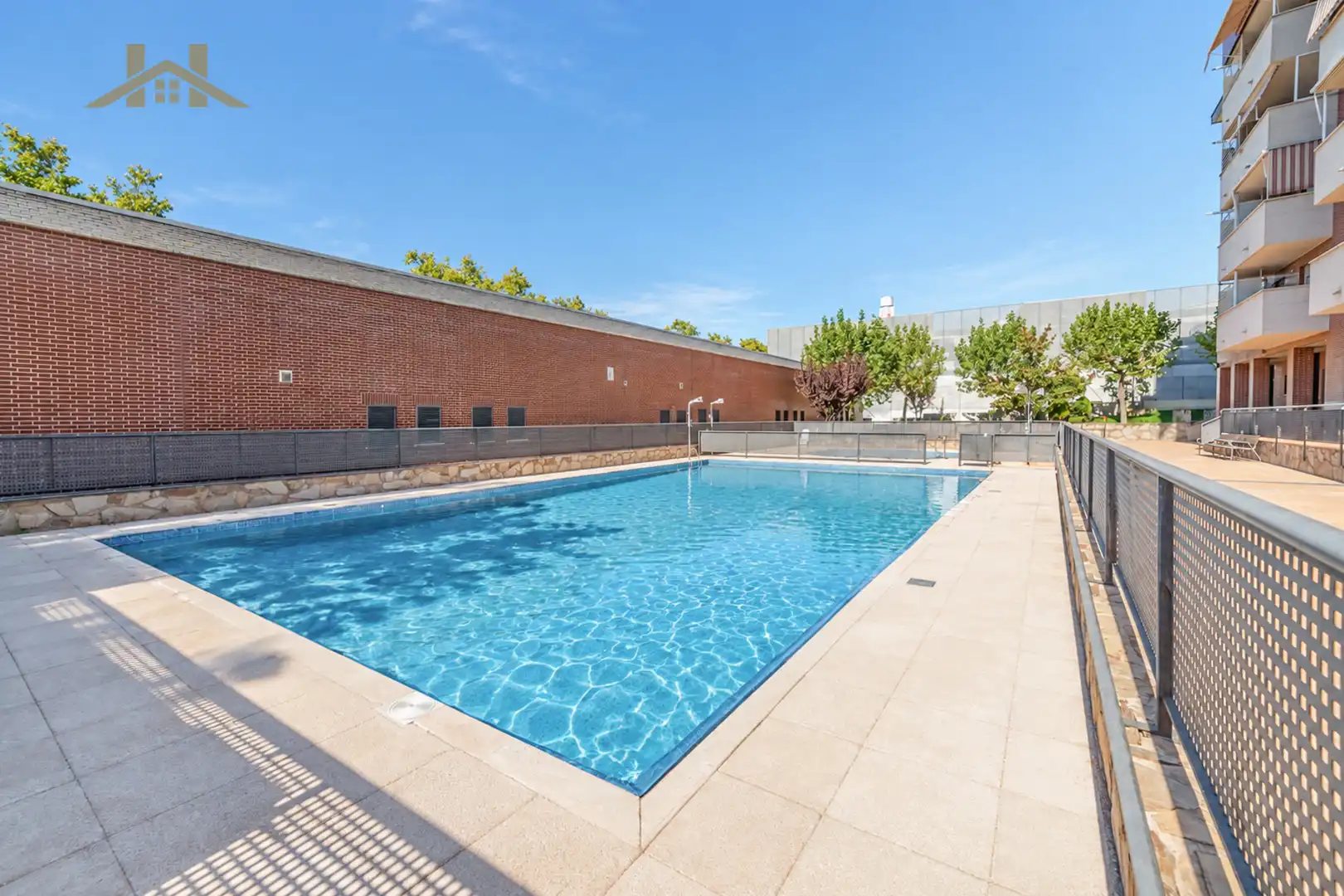 Appartamento con piscina in vendita a Avenida Pablo Iglesias
