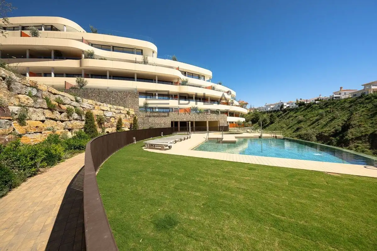 Piso con piscina en venta en Higuerón South Residences, imagen 28