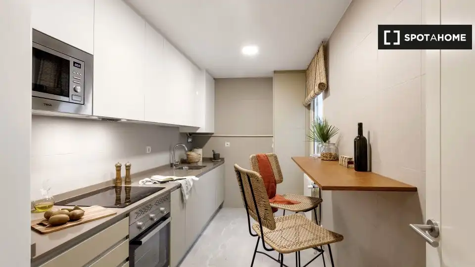 Room in Castellana