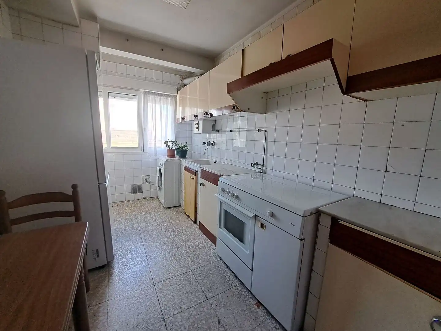 Cuina de Pis en venda en Gijón  amb Piscina