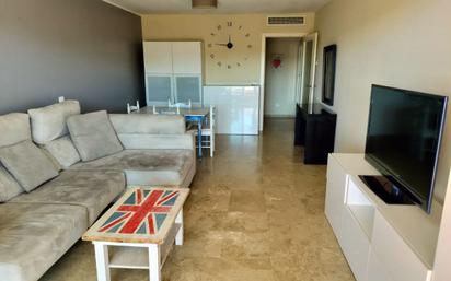 Wohnzimmer von Wohnungen zum verkauf in La Alcaidesa mit Terrasse und Abstellraum