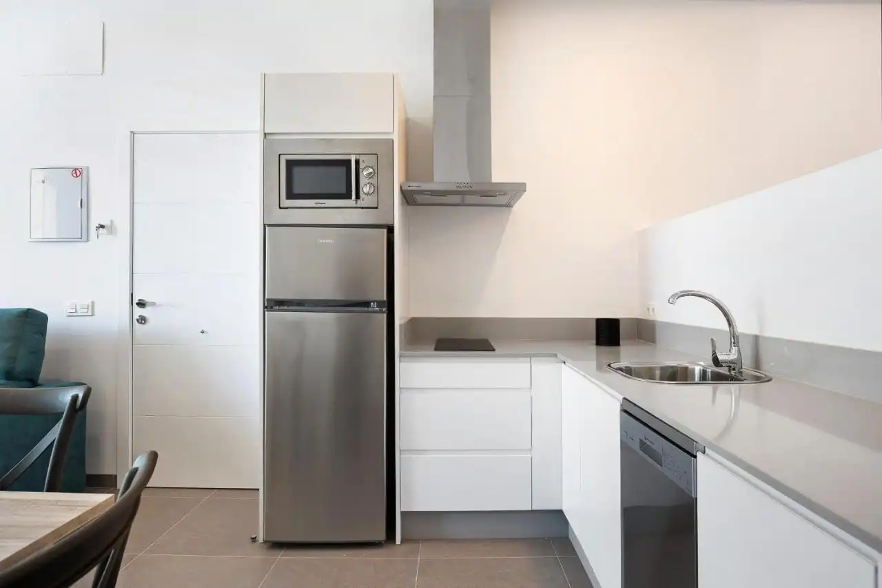 Cuina de Apartament de lloguer en Conil de la Frontera amb Aire condicionat, Calefacció i Moblat