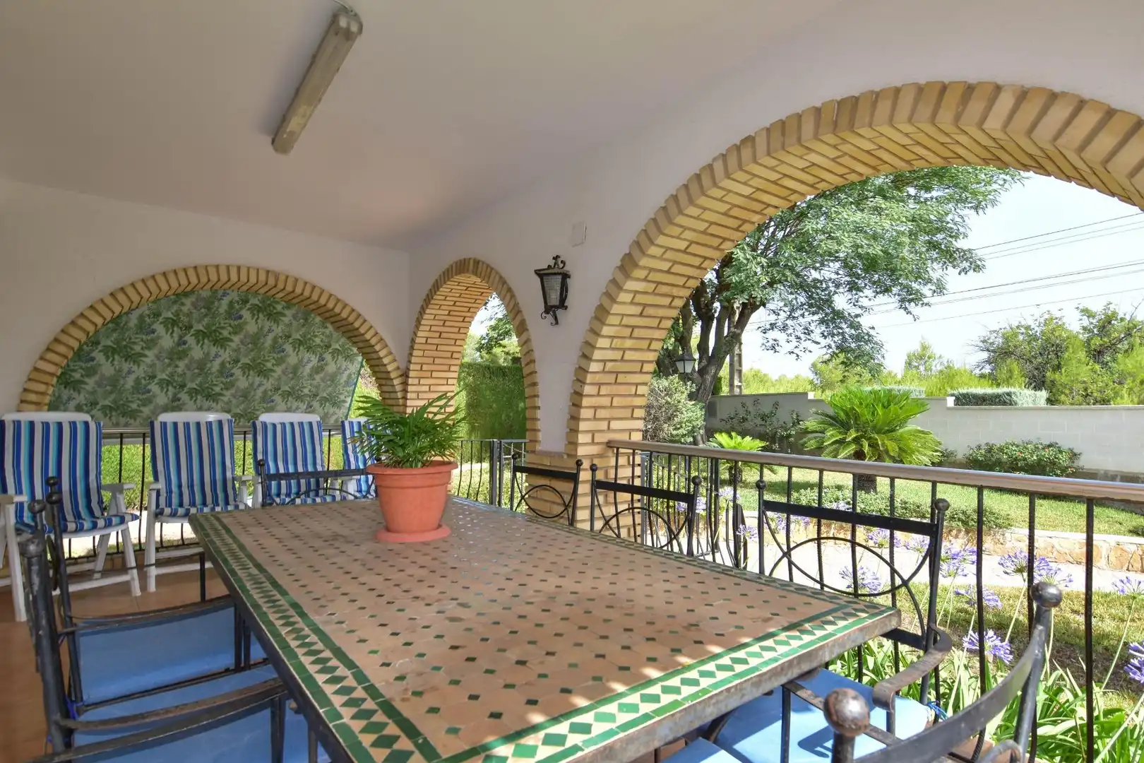 Terraza de Casa o chalet en venta en Montserrat con Aire acondicionado, Calefacción y Jardín privado