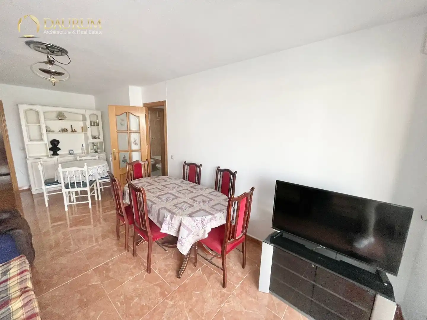 Piso con ascensor en venta en Alonso Cano, imagen 2