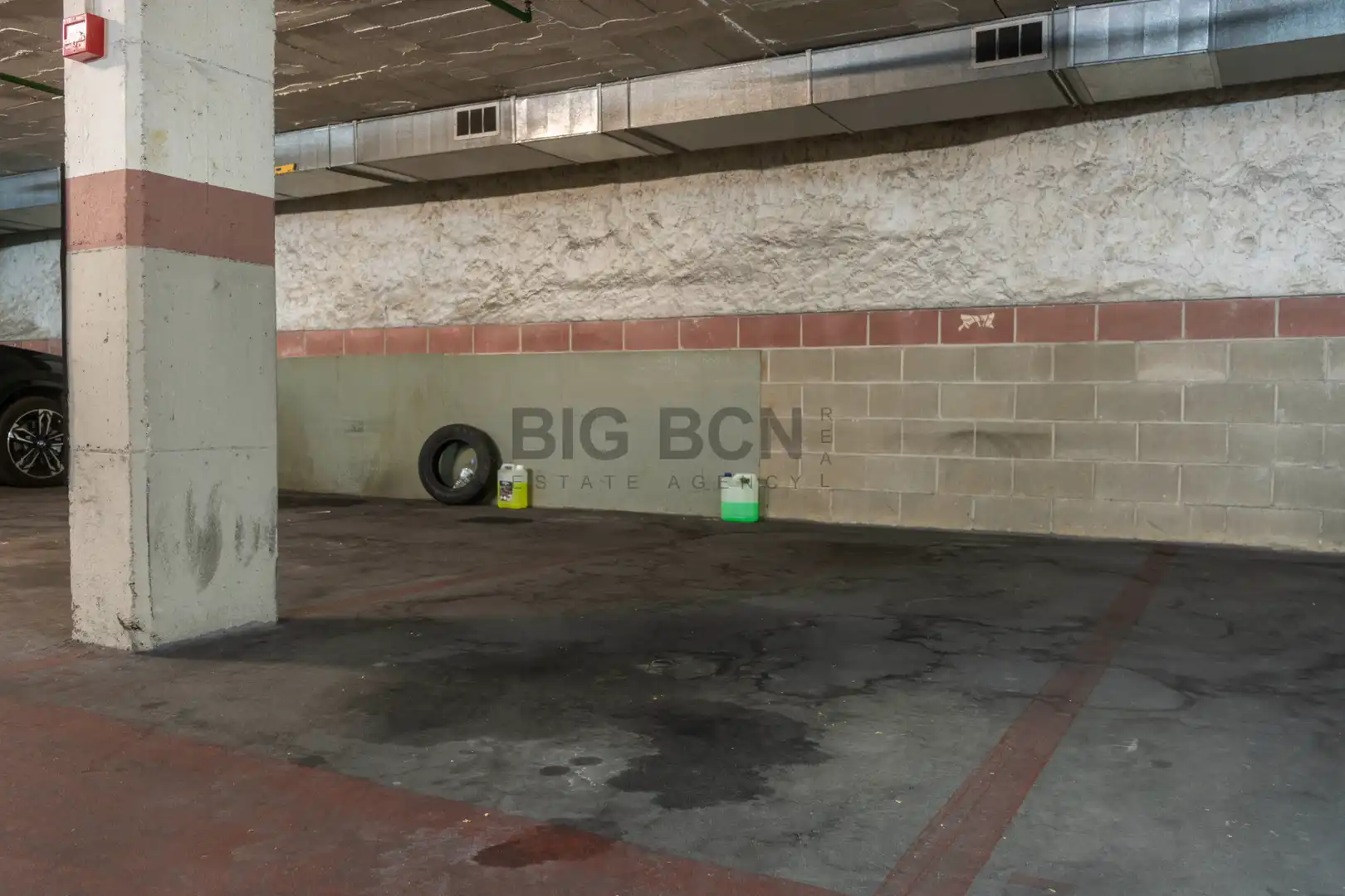 Parking de Piso en venta en Barcelona con Aire acondicionado, Calefacción y Parquet