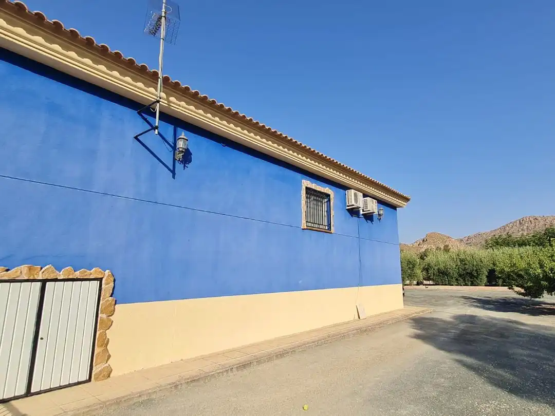 Villa con giardino in vendita a Paraje Saque y Navela 1, imagen 11
