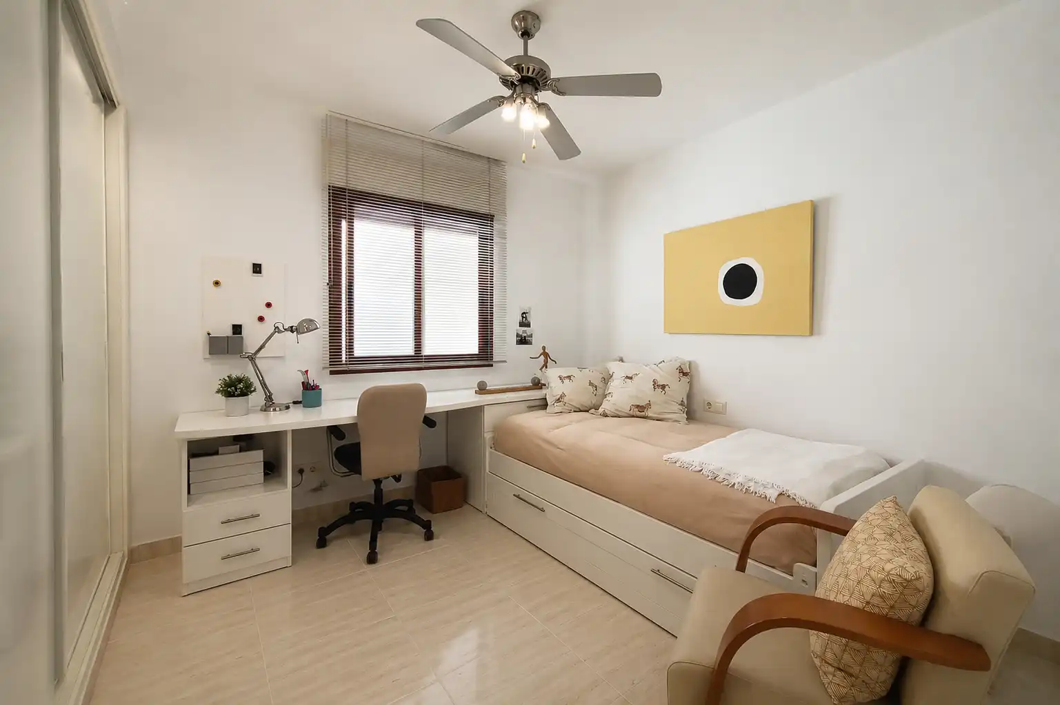 Bedroom of Flat for sale in Málaga  with Air Conditioner, Heating and Terrace