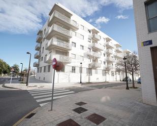 Exterior view of Flat for sale in  Valencia Capital  with Air Conditioner, Heating and Storage room