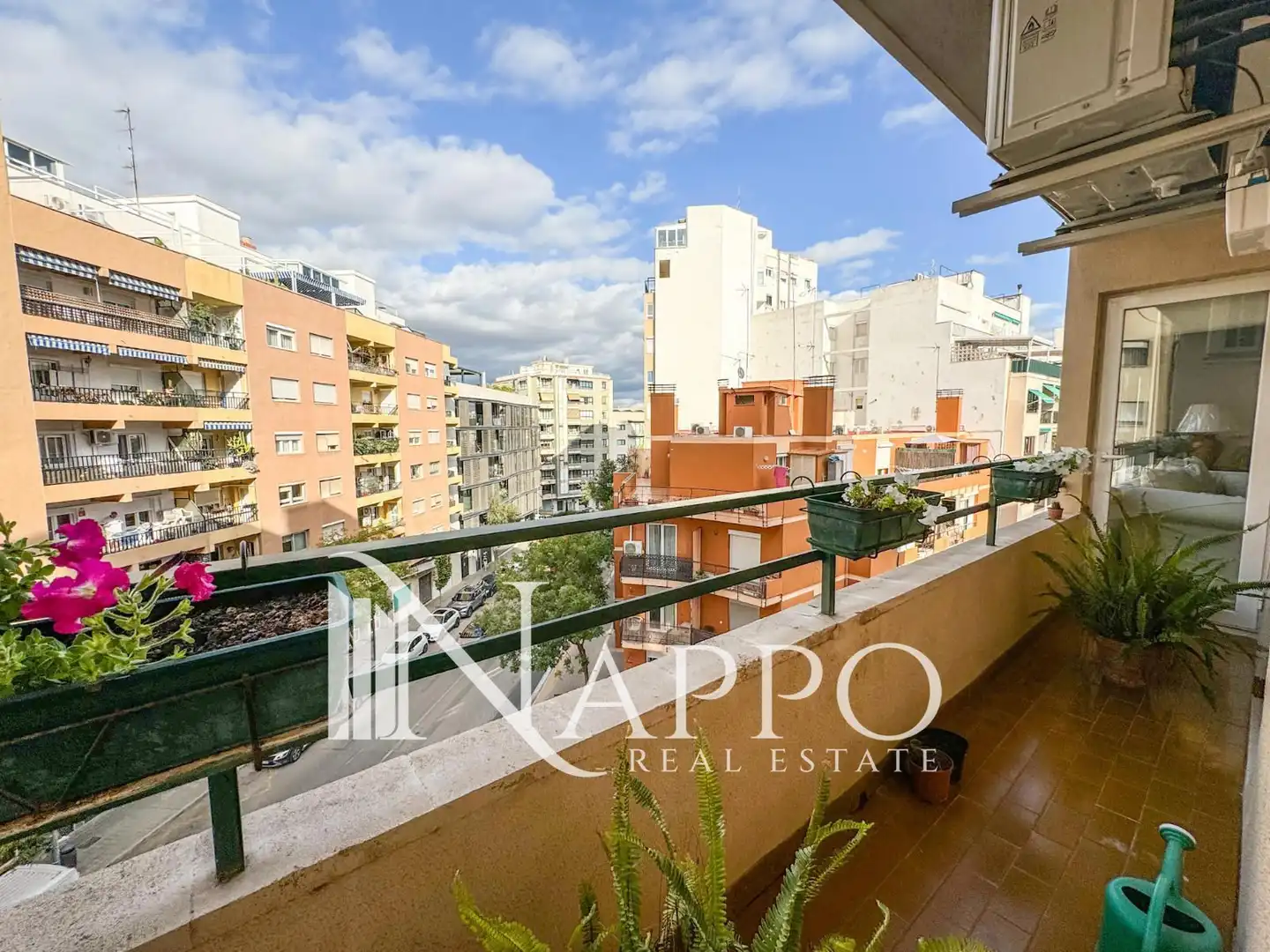Balcony of Flat for rent in  Palma de Mallorca  with Air Conditioner, Heating and Terrace